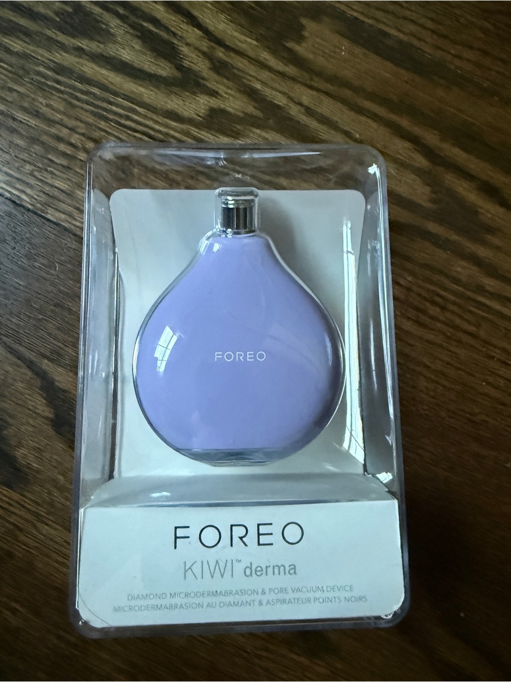 FOREO KIWI Derma Diamond Microdermabrasion & Pore Vacuum Device Open Box NEW